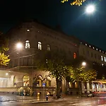 Elite Plaza Hotel
