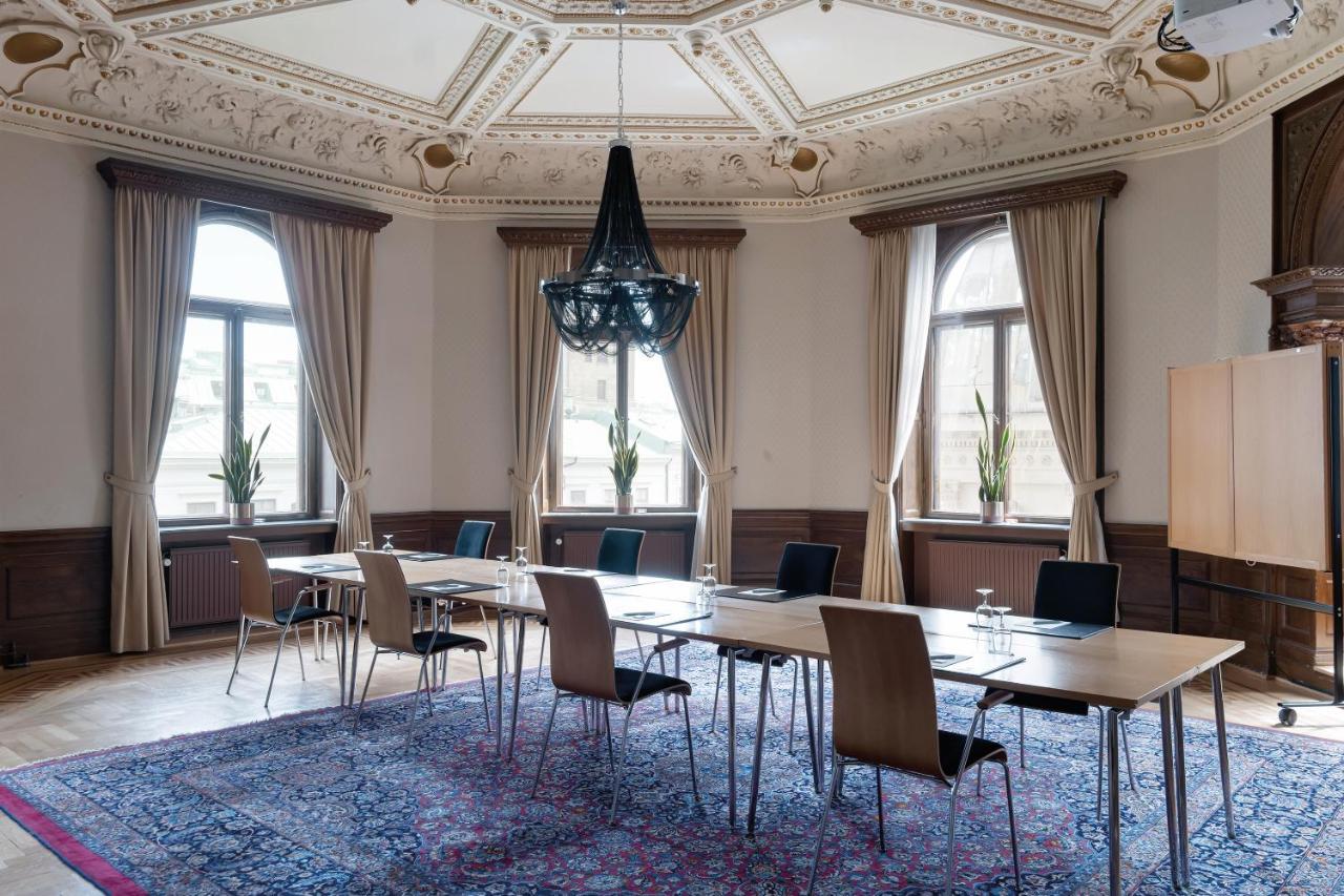 Hotell Elite Plaza 4*