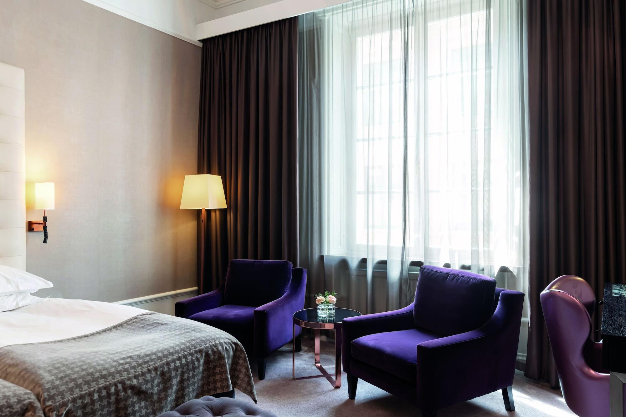 Elite Plaza Hotell 4*