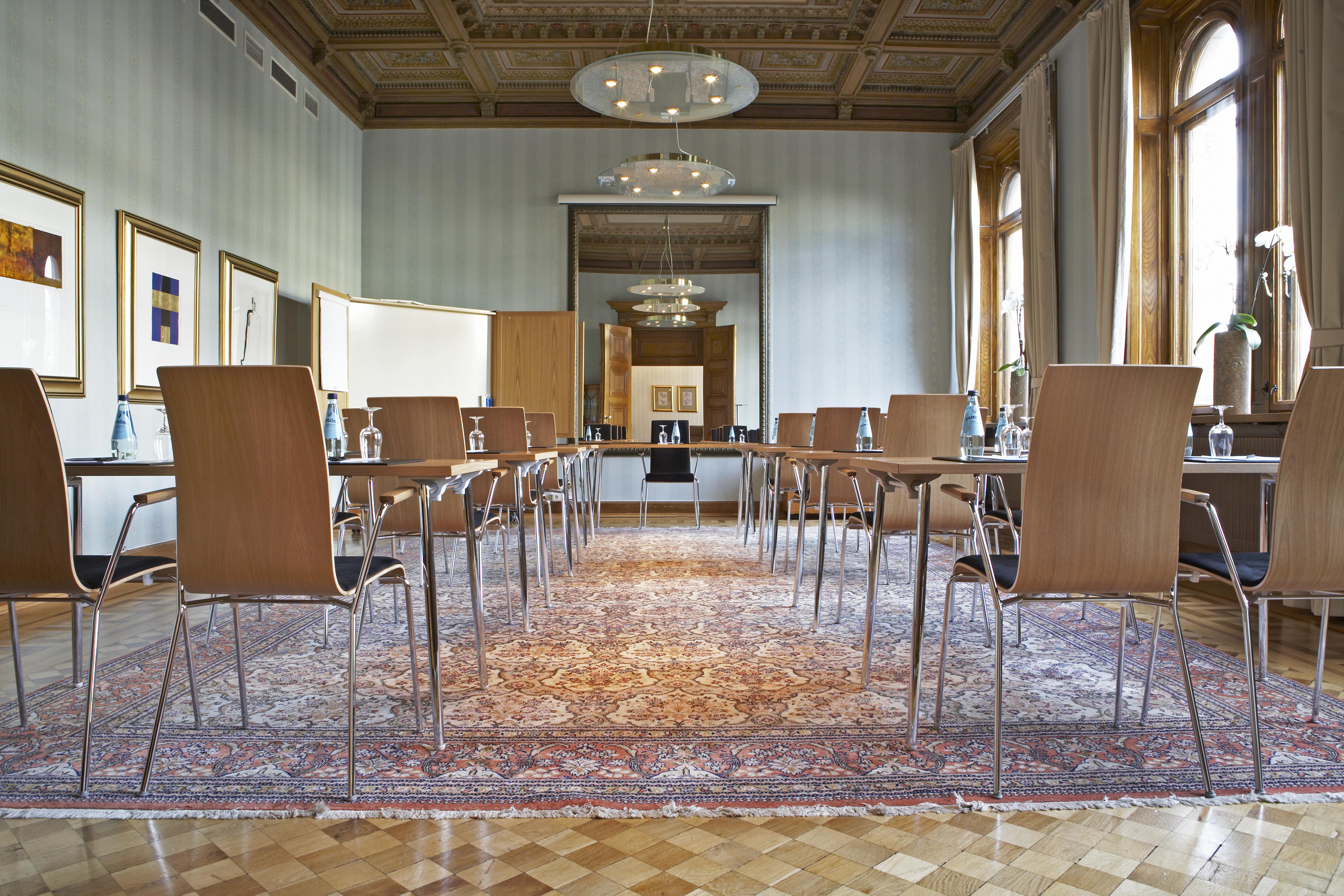 Hotell Elite Plaza 4*