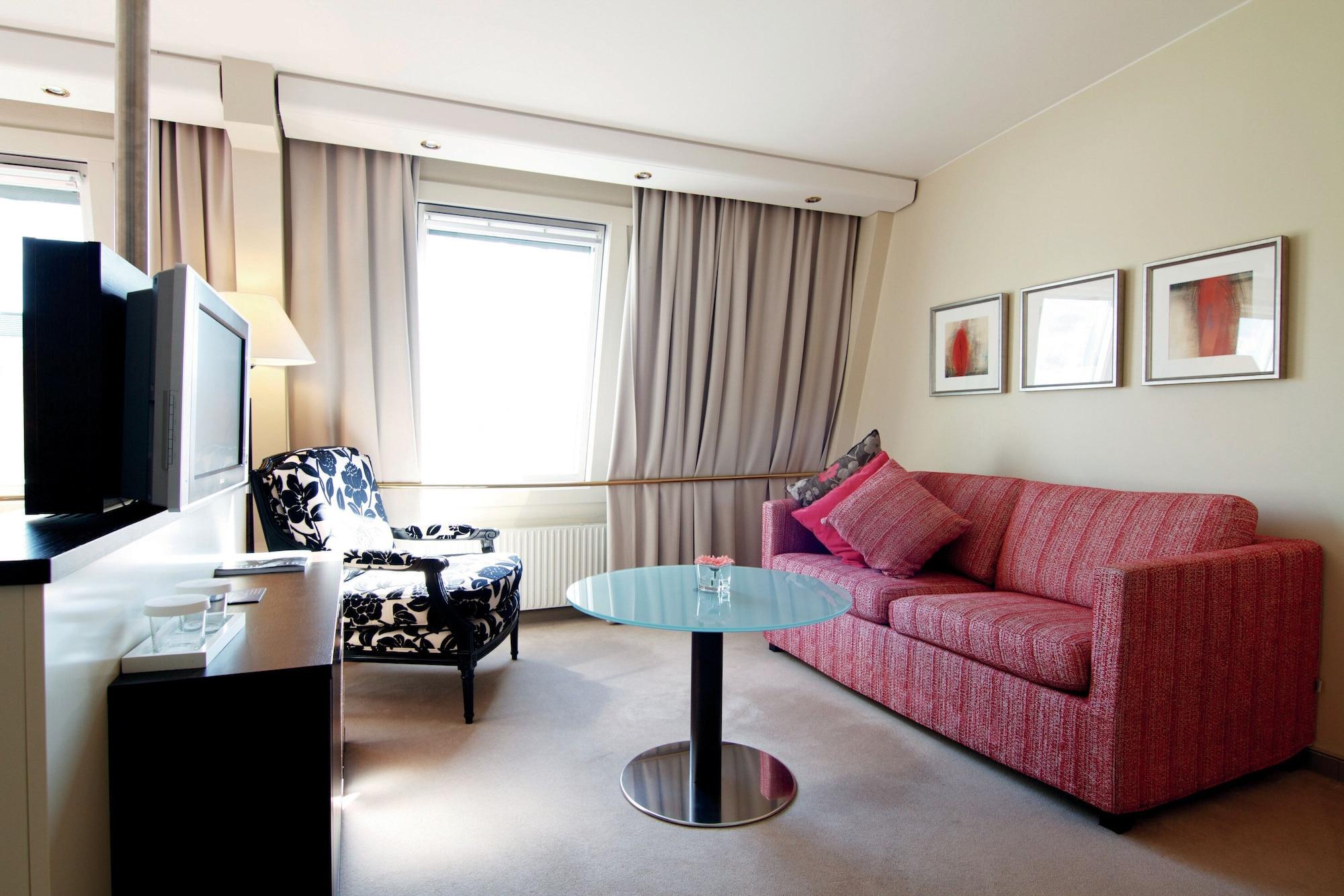 Elite Plaza 4*
